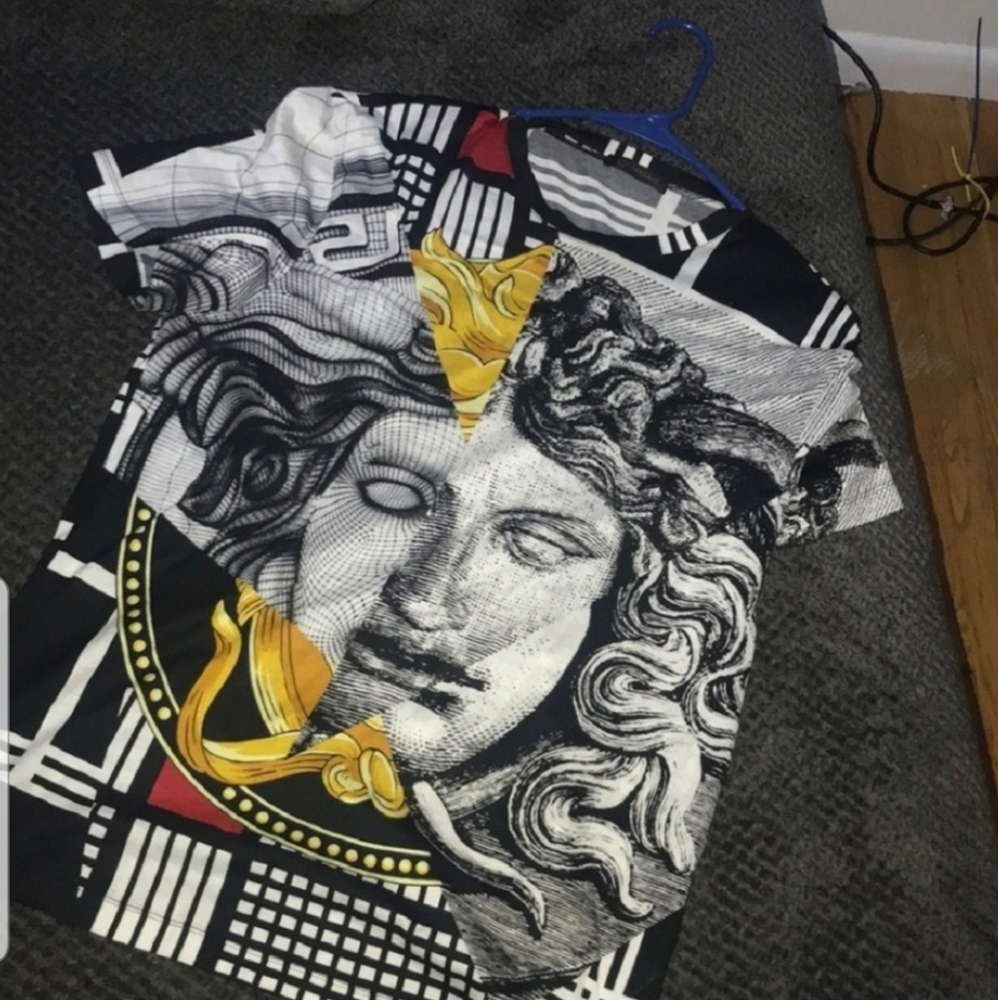 Versace Medusa tshirt,  colors Blak, Gray and gold